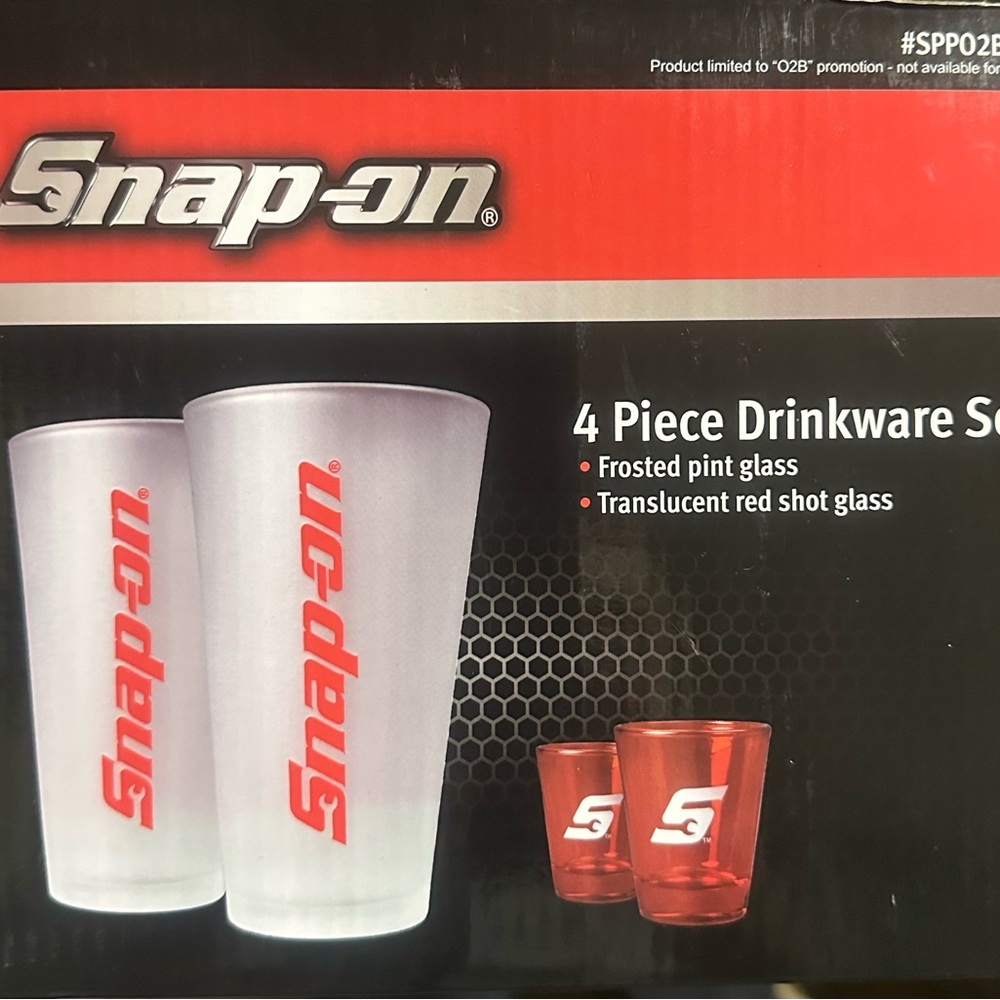 Snap Frosted and Translucent Red Drinkware Set